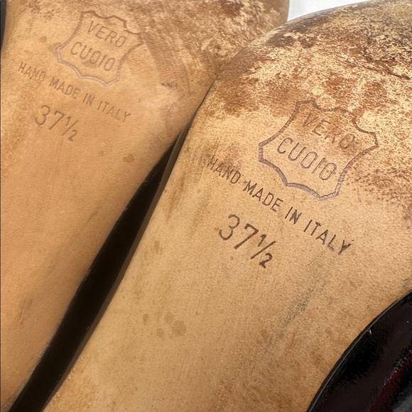 Manolo Blahnik High Heel Shoes Patent Shiny Leather Pointed Toe Black Size 7.5 - Picture 9 of 10